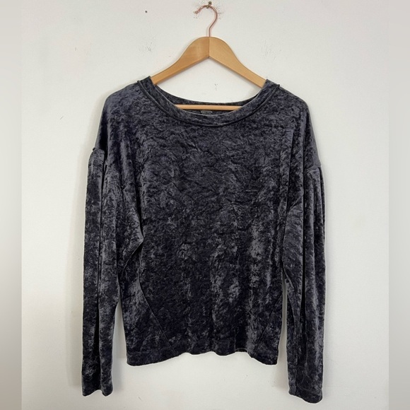 FREE PEOPLE Women’s Sz S WE THE FREE MILAN LAYERING DOLMAN SLEEVE VELVET Gray - Picture 2 of 8